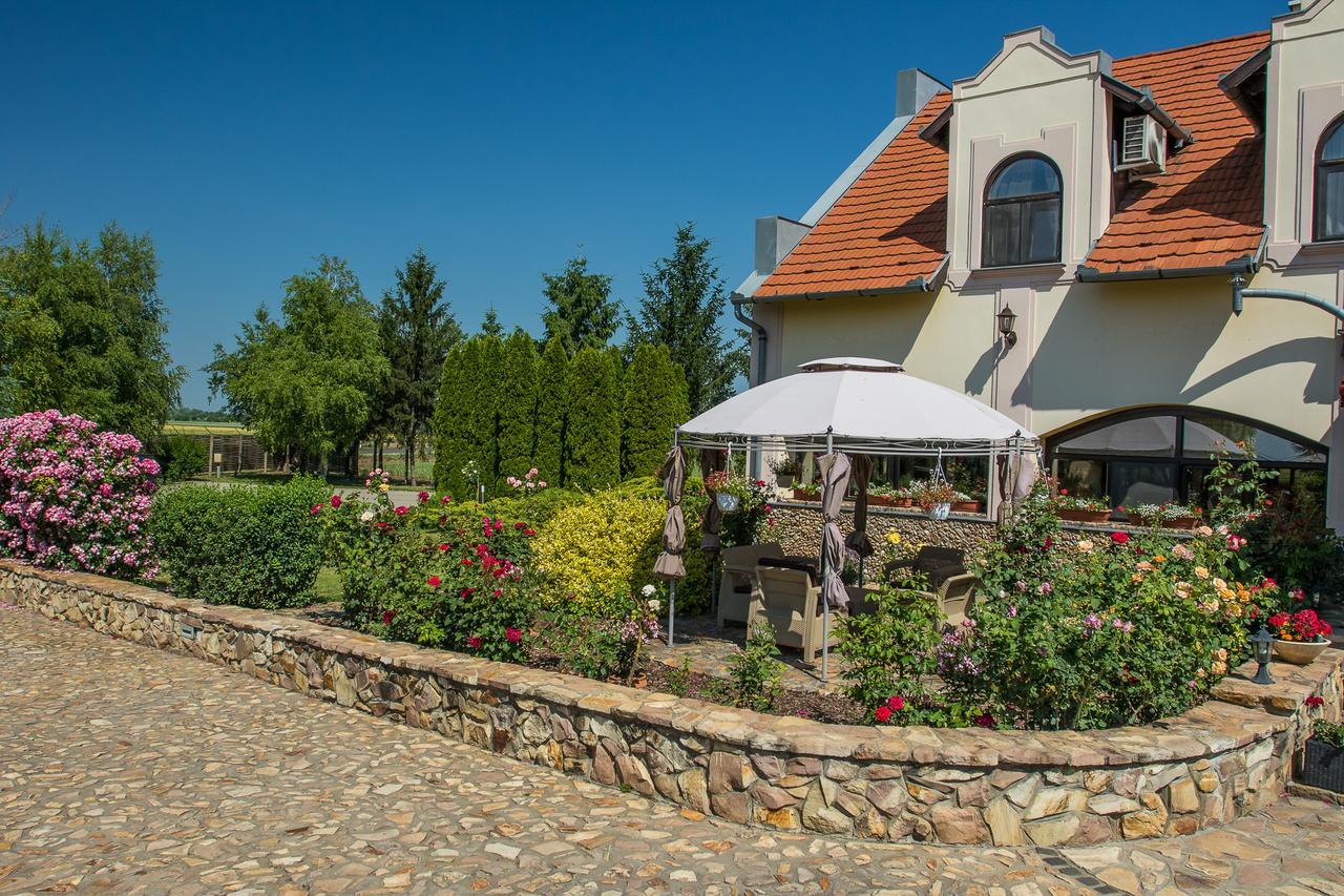 Bed and Breakfast Garden Vendeghaz Makó Exteriér fotografie